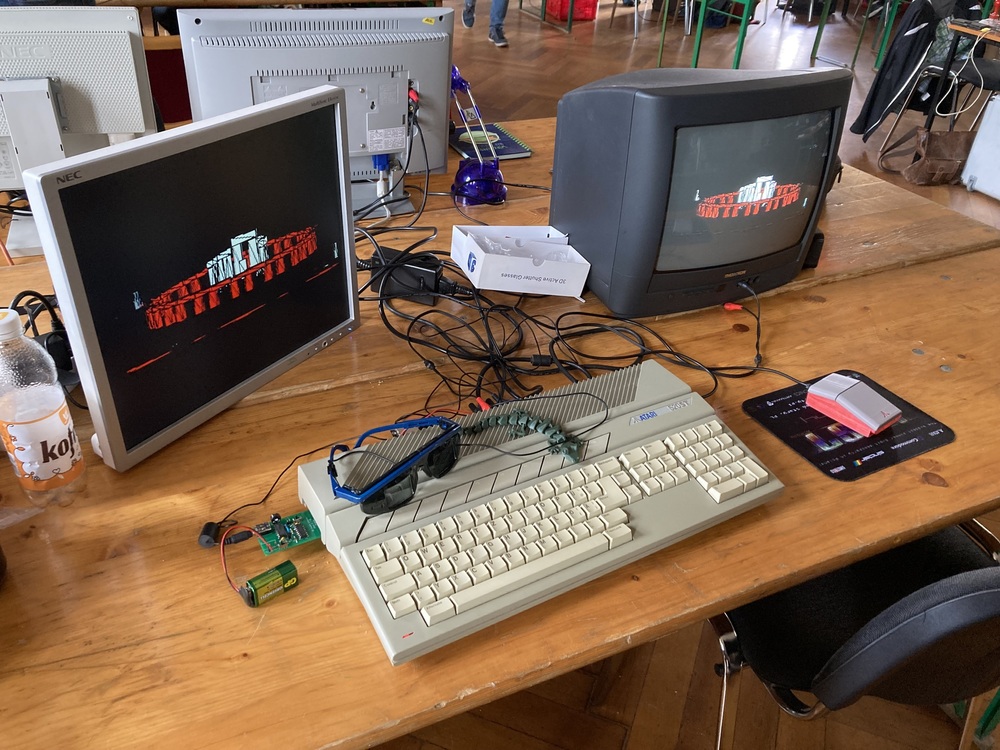 3D shutter glasses Atari ST setup.