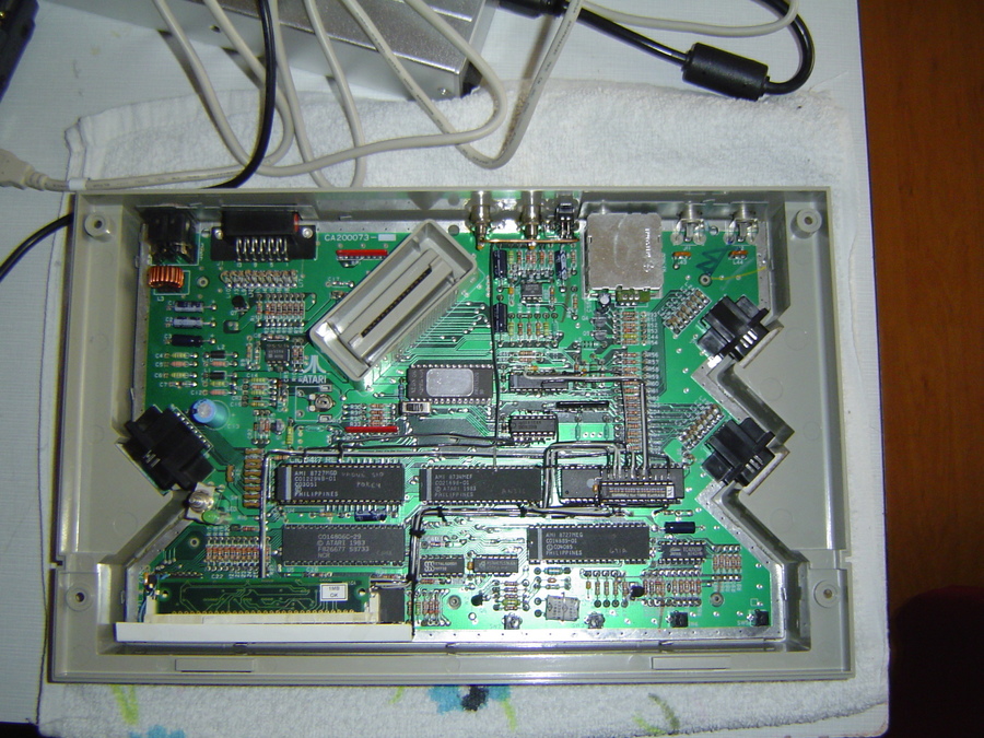 -XI-'s XEGS with 1MB RAM, STEREO