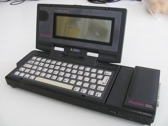 Atari Portfolio with pararel port