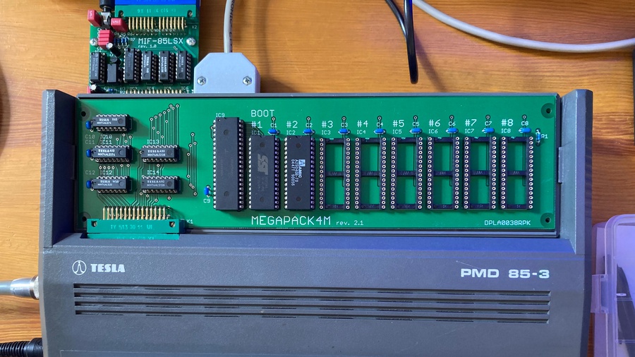 PMD 85 Megapcack ROM modul
