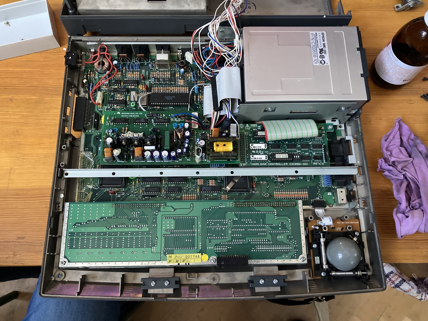 Uvnitr Atari STacy