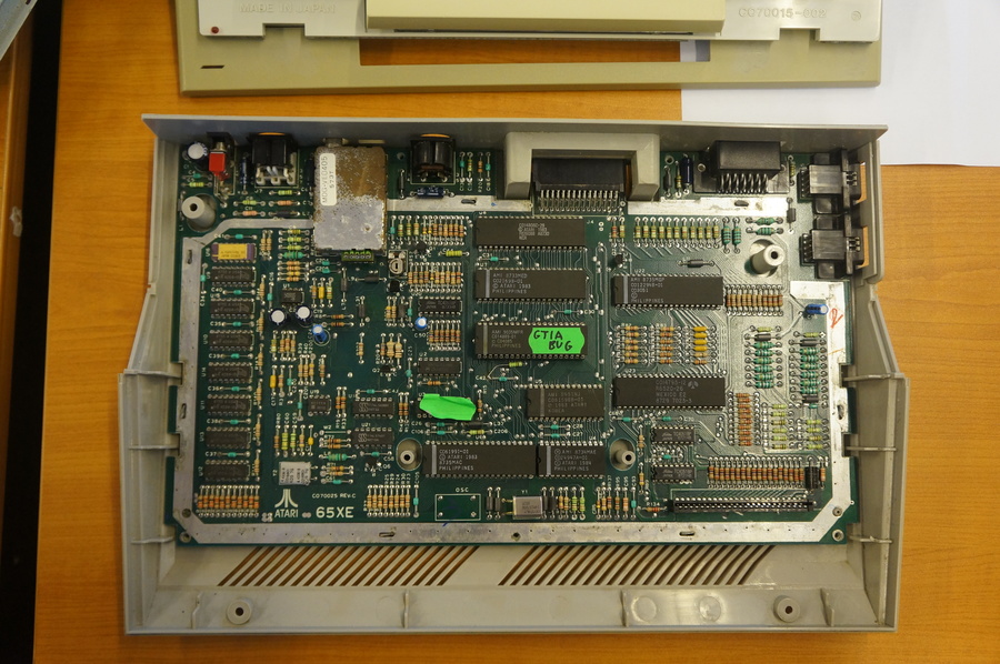 Atari 65XE board