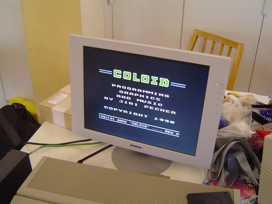 VGA box Media-Tech connected to Atari XE