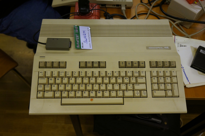 Commodore 128