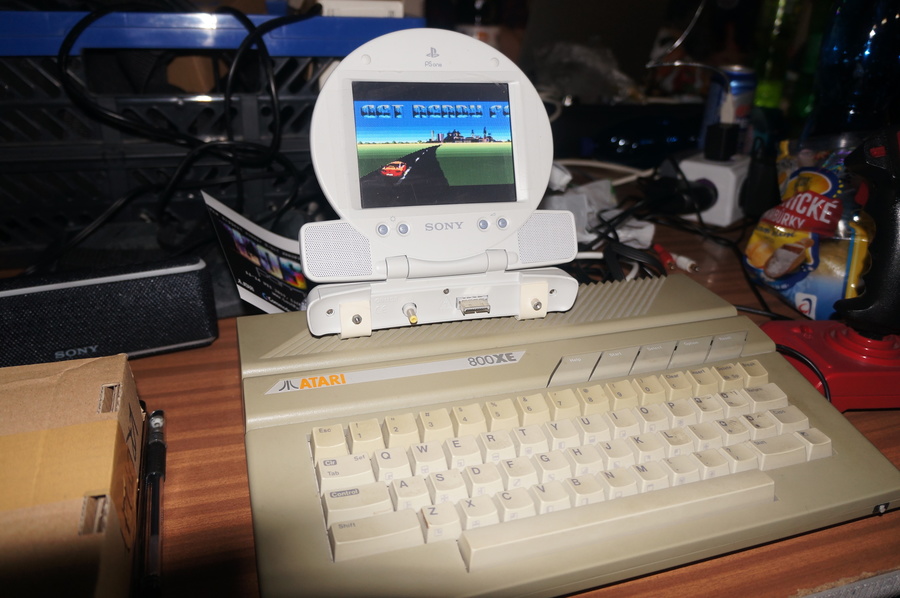 Atari 800XE with Sony LCD