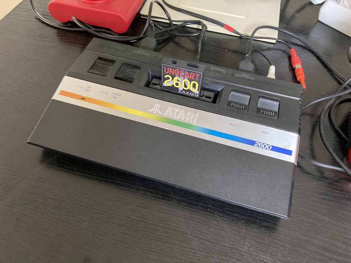 Atari 2600 jr. with UNOCART