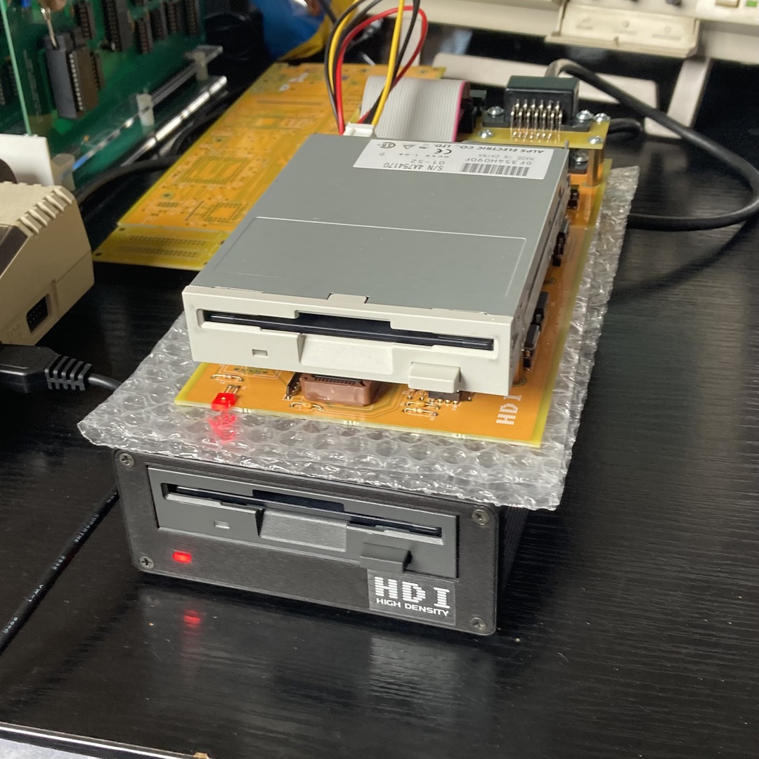 HDI floppy drive