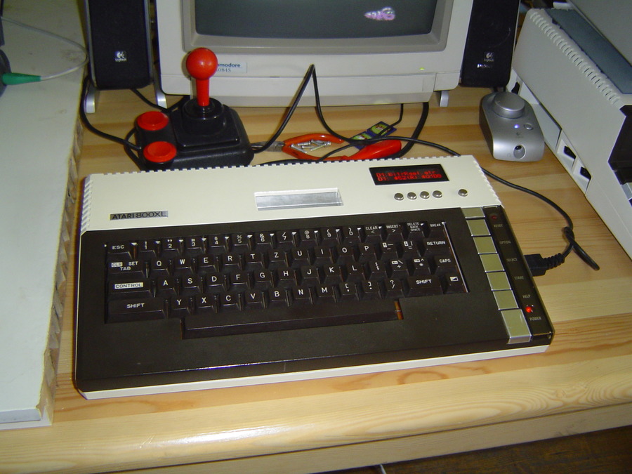 Atari 600 XL with SIO2SD builded in