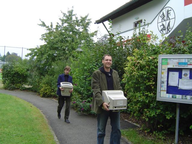 Monitor porters